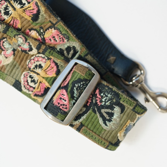 VALENTINO | Guitar Strap - Camo Butterfly rockstud - Picture 10 of 14